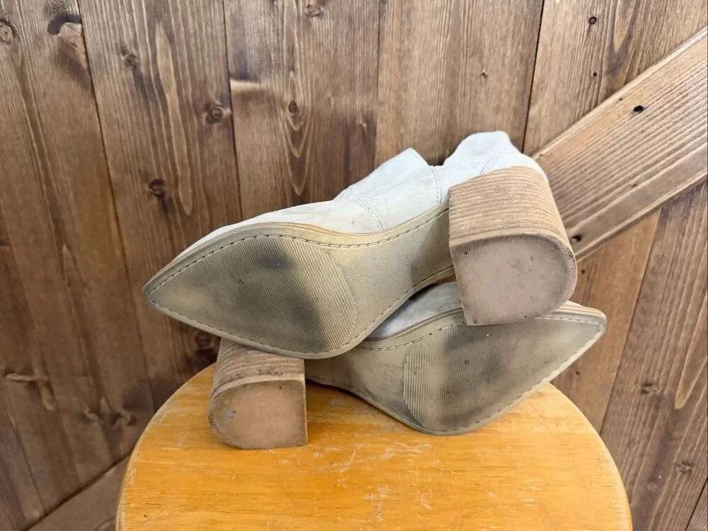 Steve Madden Women’s Size 7.5 Cream Leather Western Ankle Booties